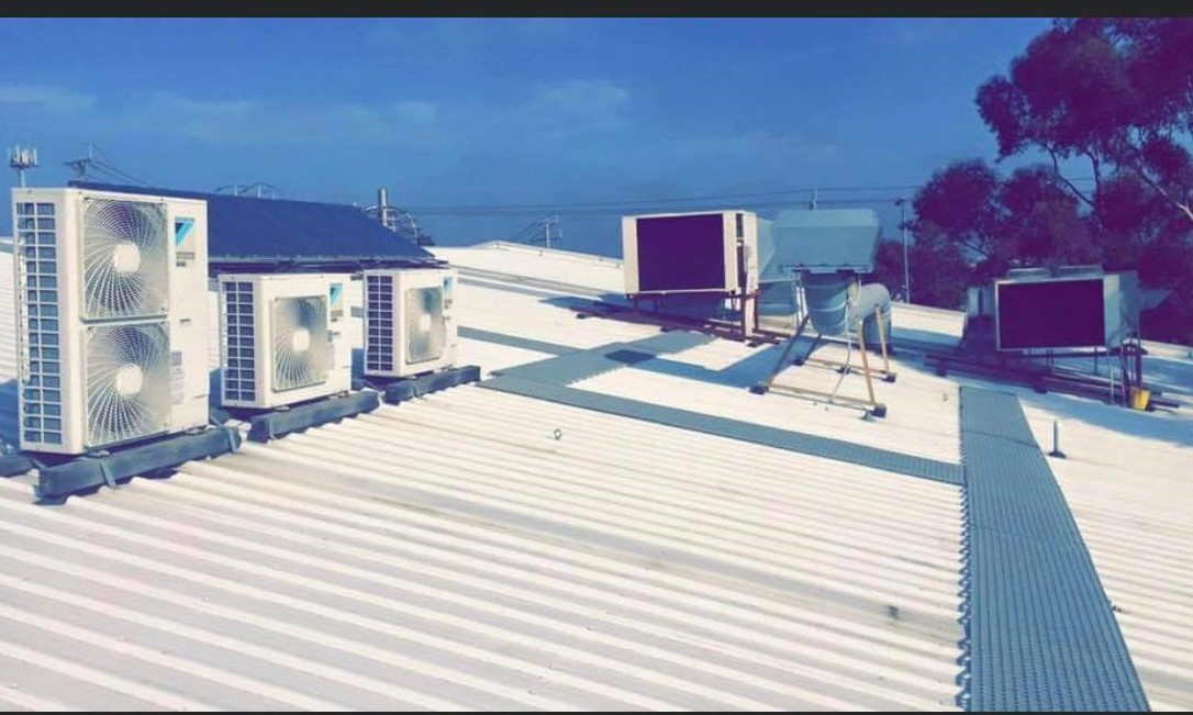 Roof Splits - Factory